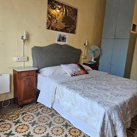 Luna Lilla Pensión *